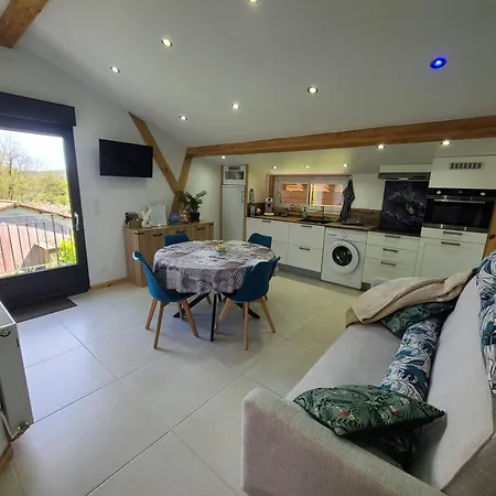 - - - - -Les Colombages - - - - Chambre D'Hotes-Gite- Classement Gite 3 Etoiles Mirepoix  Exterior photo