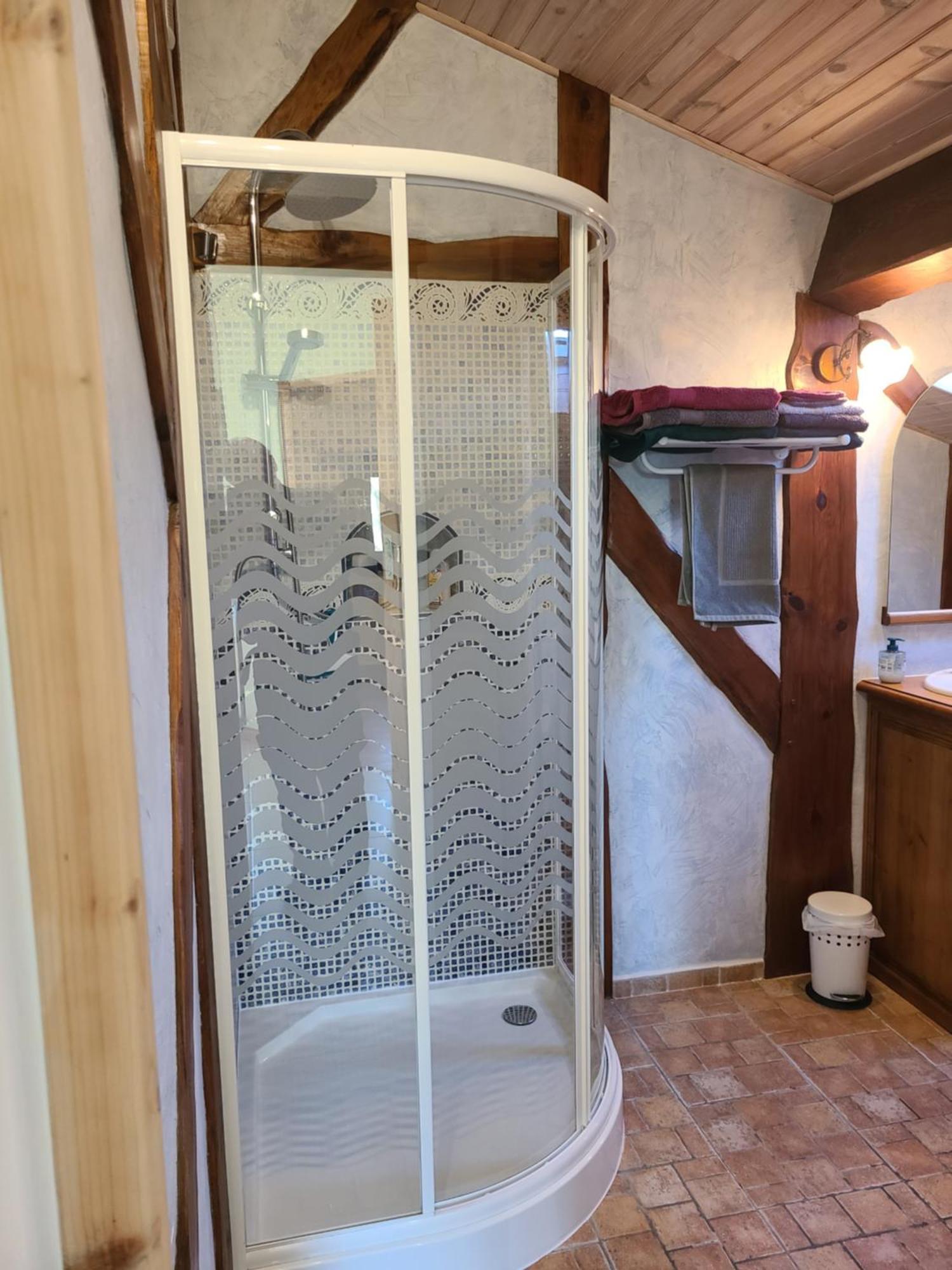 Apartment - - - - -les Colombages - - - - D'hotes-gite- Classement 3 Etoiles