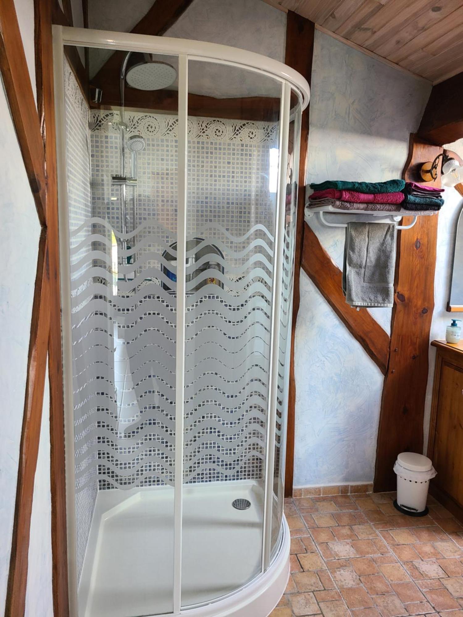 - - - - -les Colombages - - - - D'hotes-gite- Classement 3 Etoiles Mirepoix (Ariege)