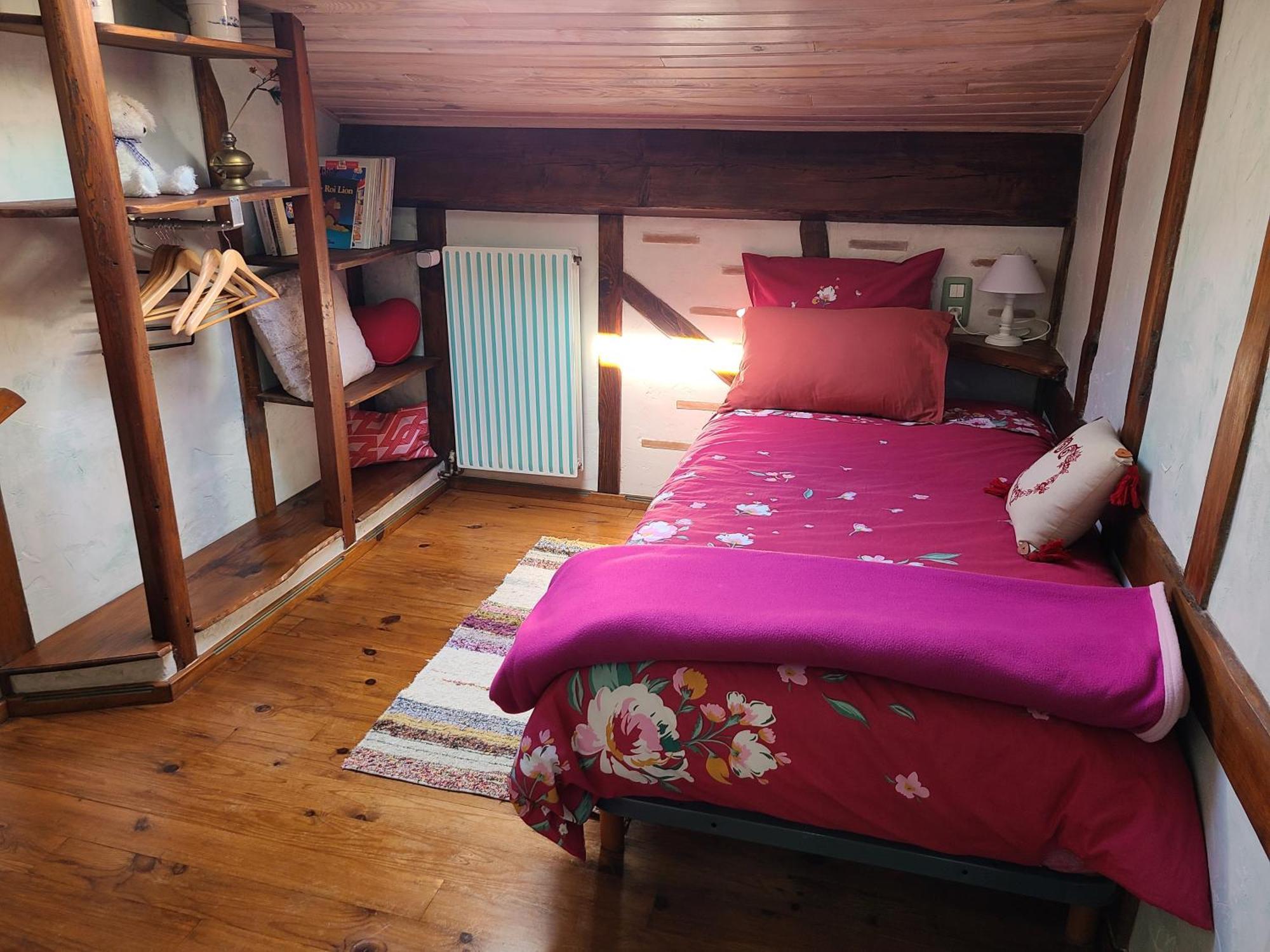 - - - - -les Colombages - - - - D'hotes-gite- Classement 3 Etoiles *